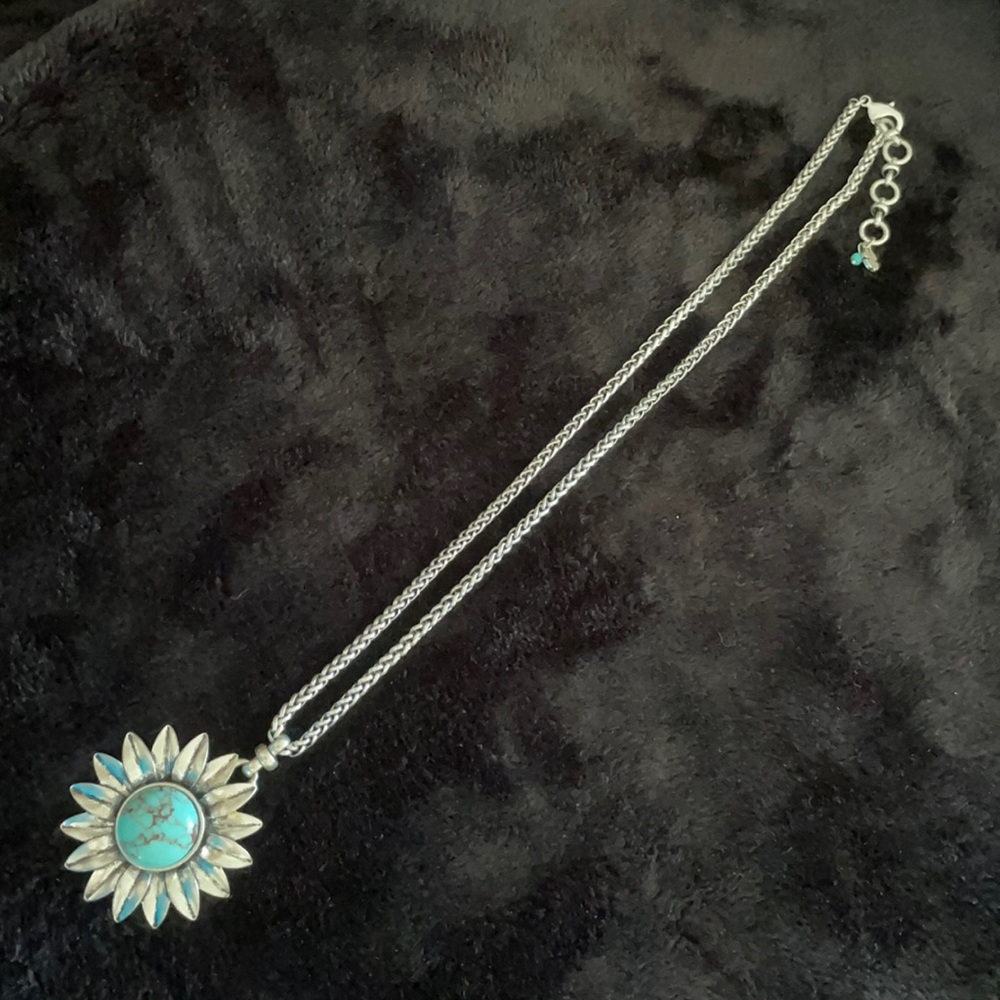 Lucky Brand Turquoise sunflower necklace 18”